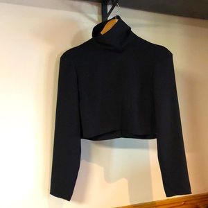 Chic Cropped Blouse!